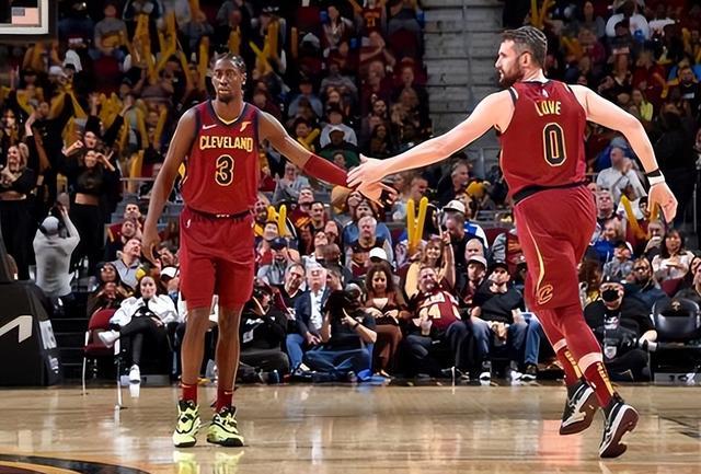 中出现明显 中出现明显