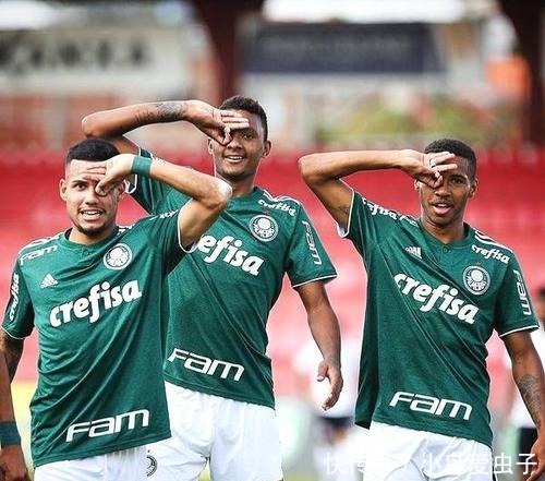 足球不僅是 足球不僅是